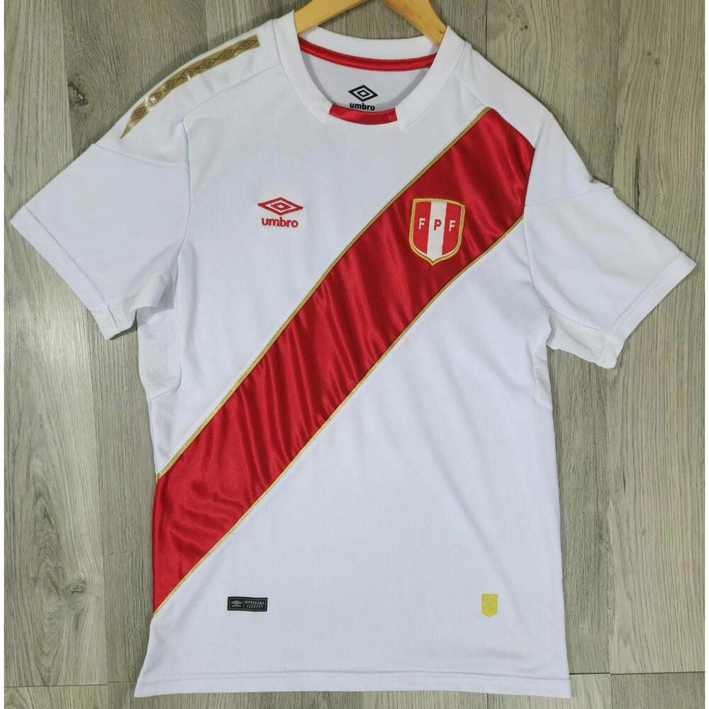 Peru Umbro Soccer Jersey Futbol Official Size Large L White Red Tricolor Shirt